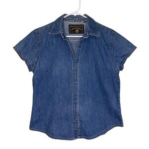 Andrew & Co Denim “The Essential Shirt”